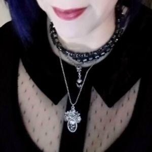 Meet your Posher, Denise